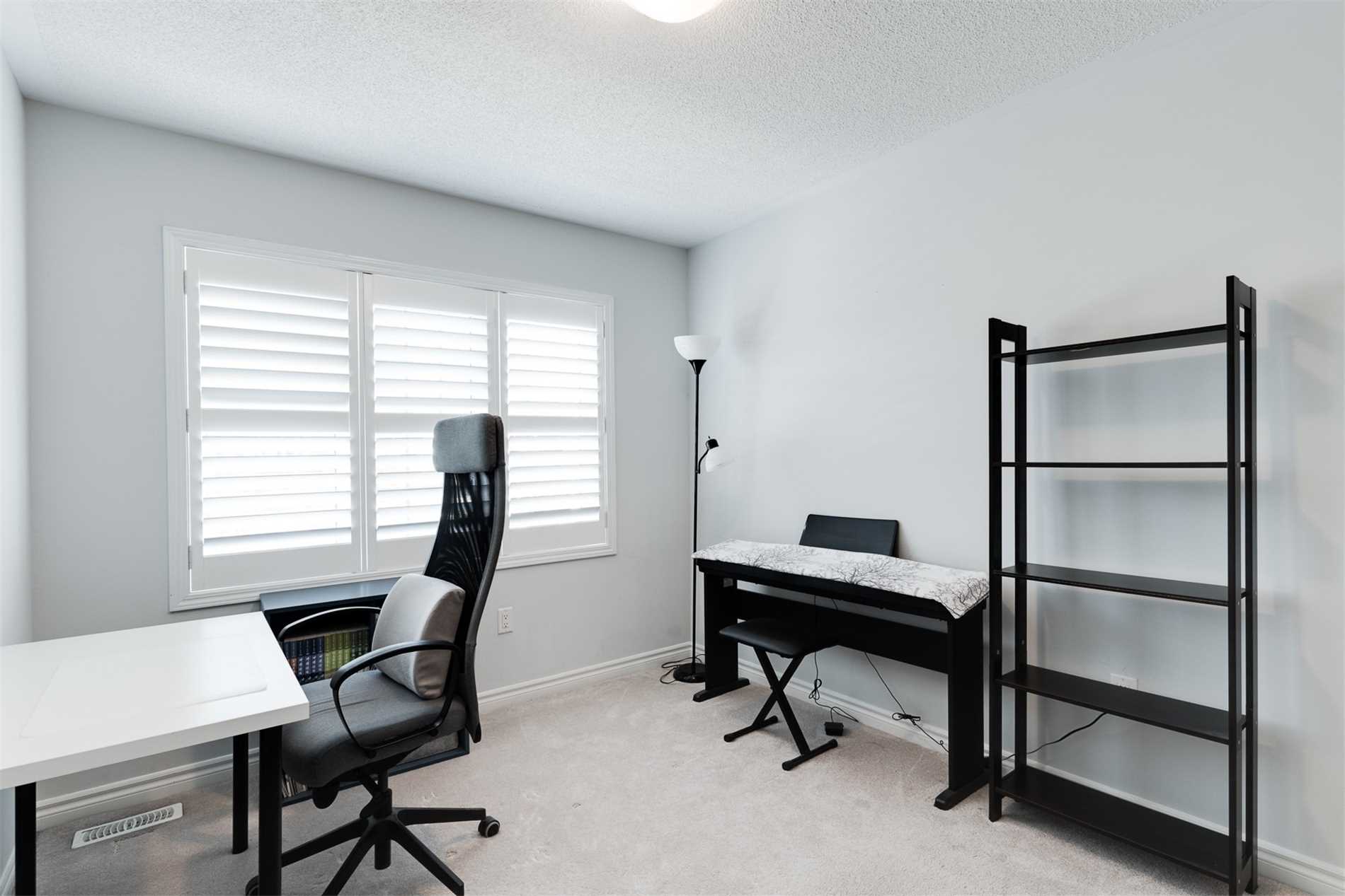 313 Gooding Cres