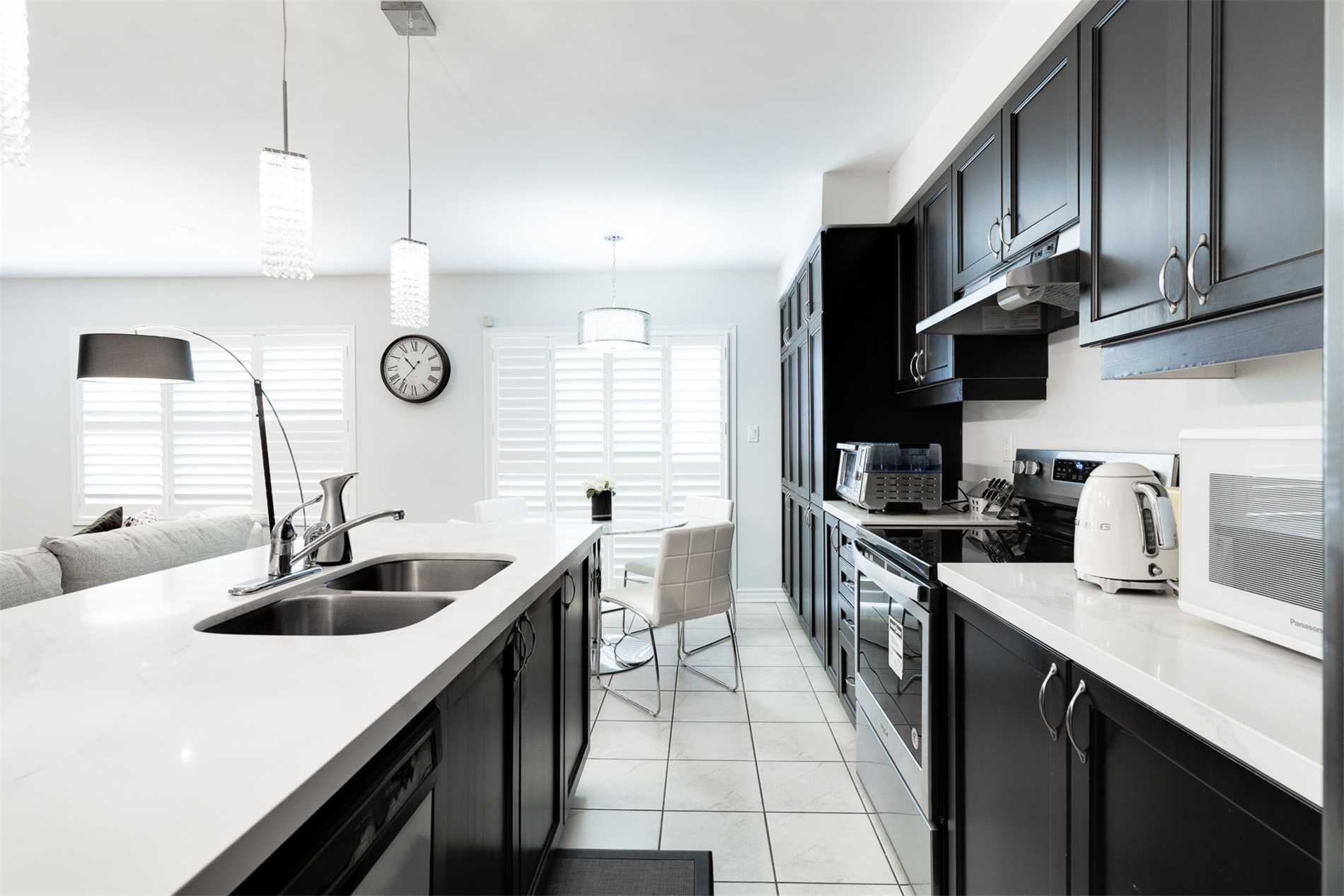 313 Gooding Cres