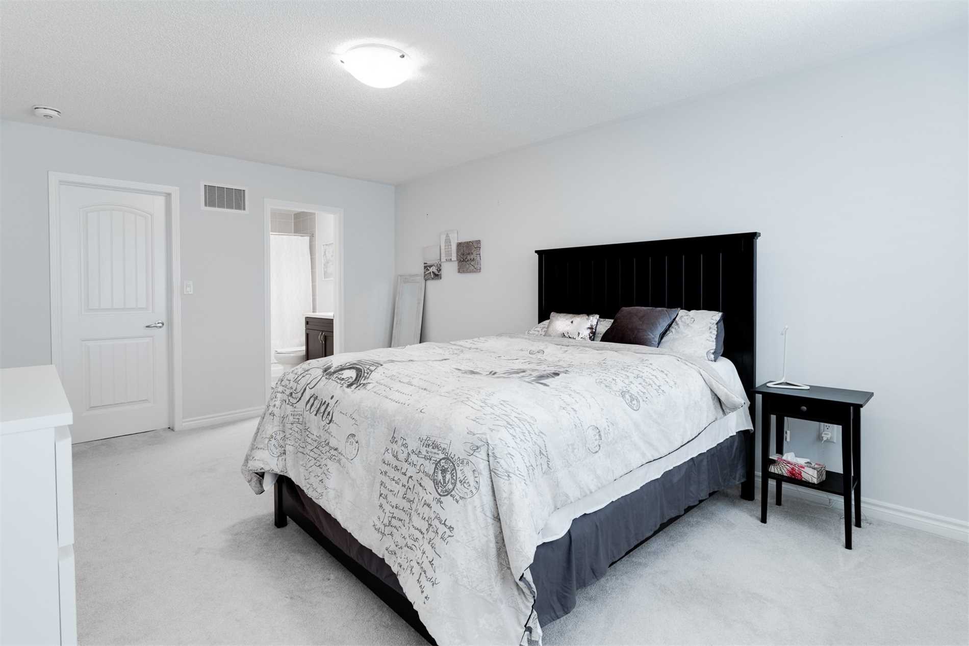 313 Gooding Cres