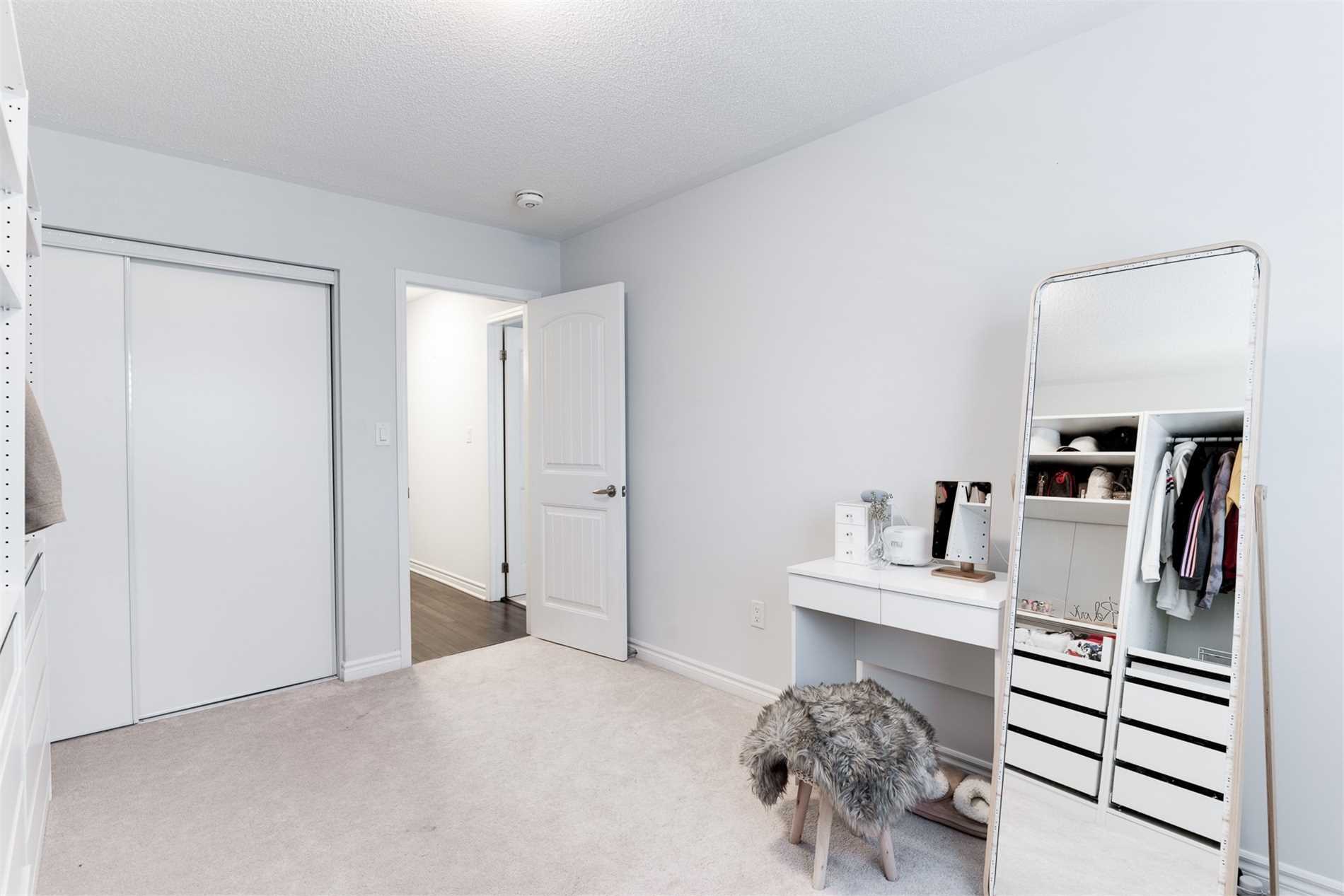 313 Gooding Cres