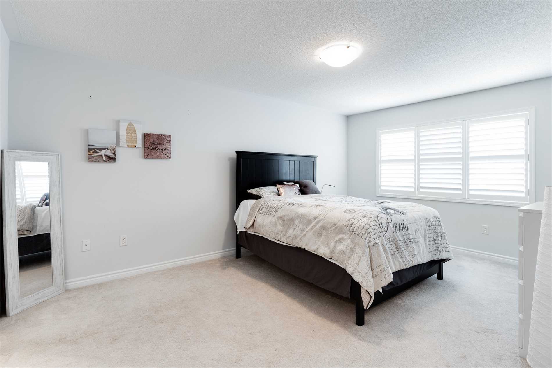 313 Gooding Cres