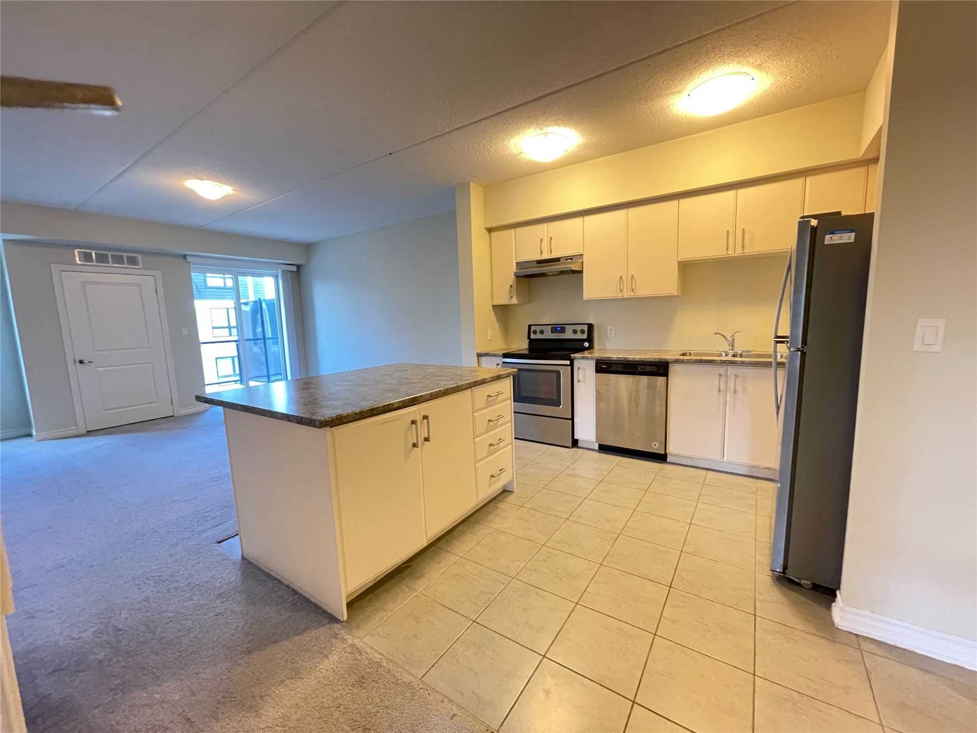 Listing W5401353 - Large Photo # 4