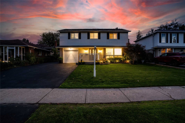 256 Delrex Blvd, Halton Hills