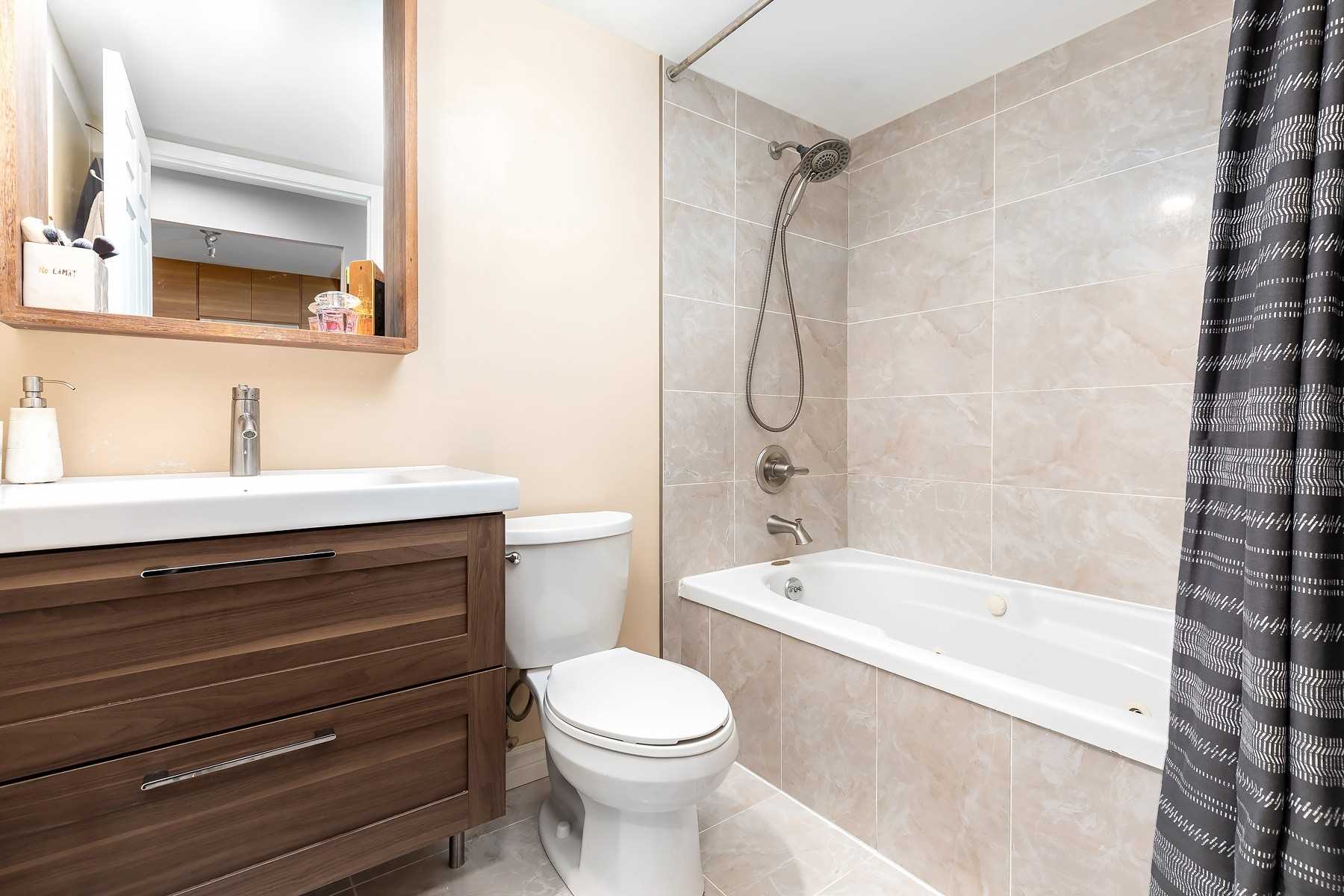 2285 Lakeshore Blvd W, #2309