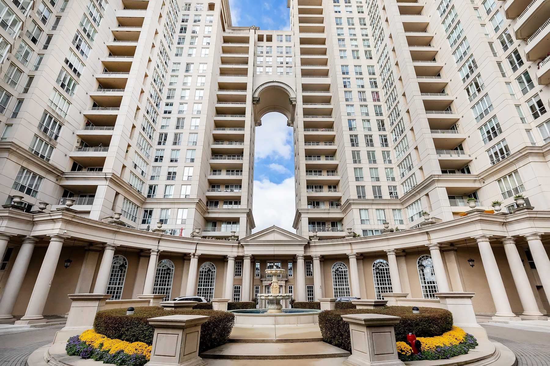 2285 Lakeshore Blvd W, #2309