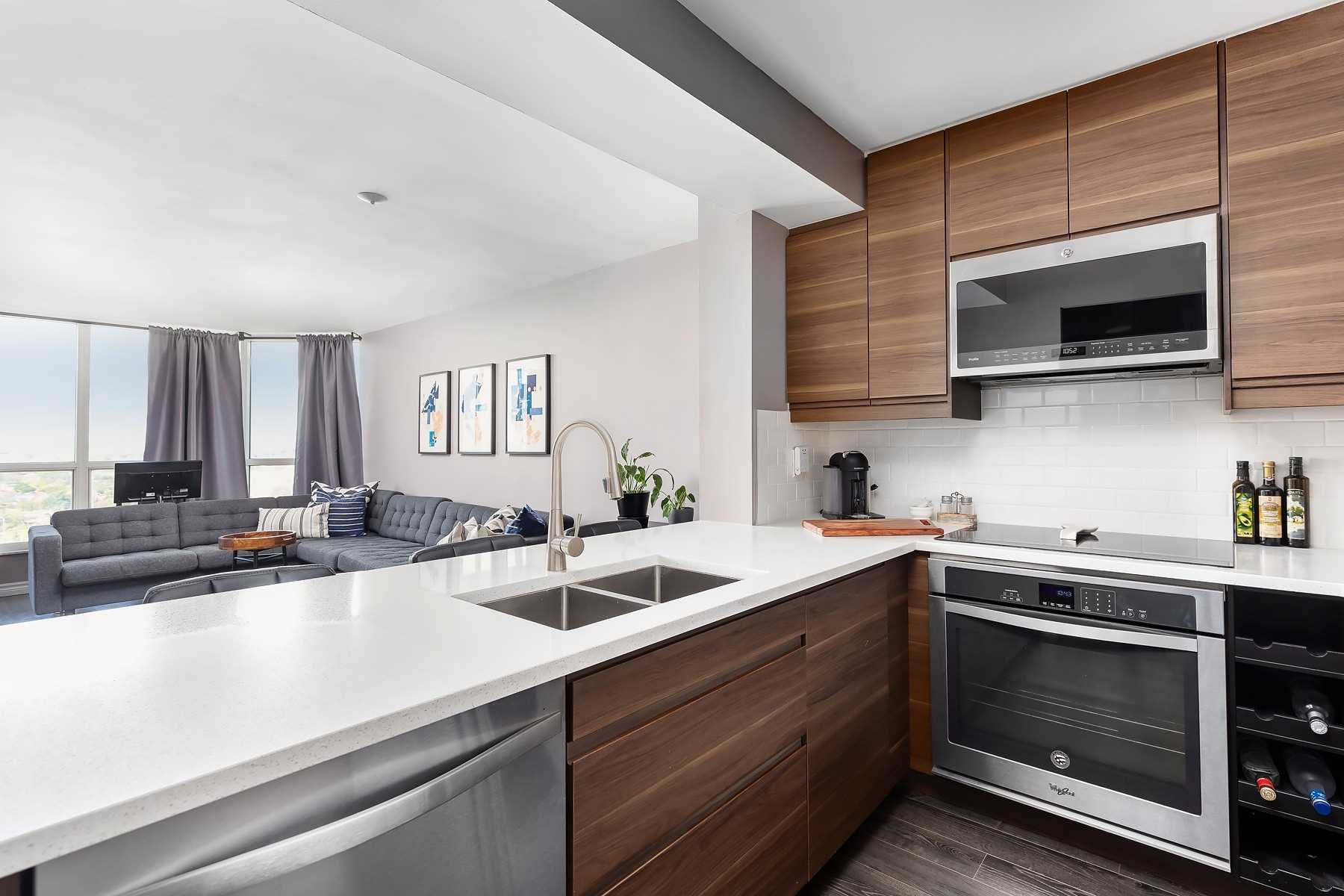 2285 Lakeshore Blvd W, #2309