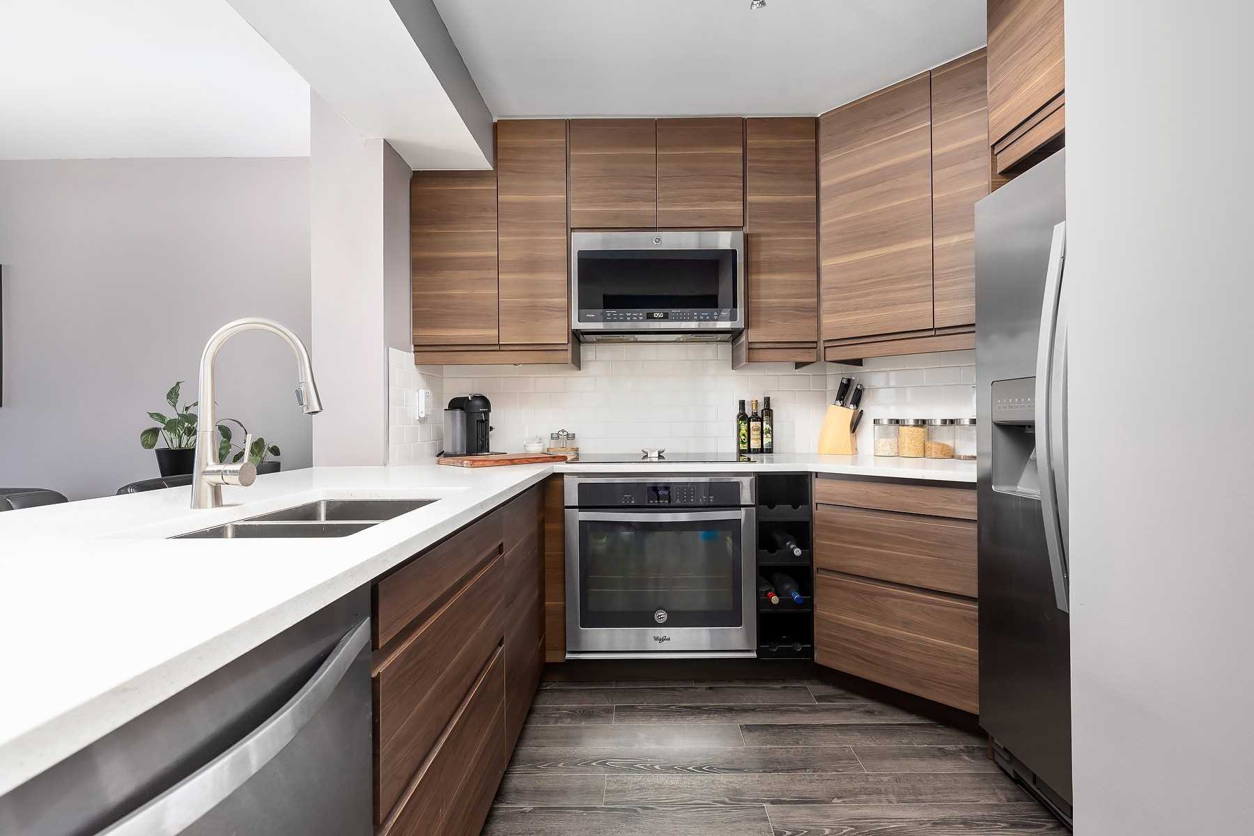 2285 Lakeshore Blvd W, #2309