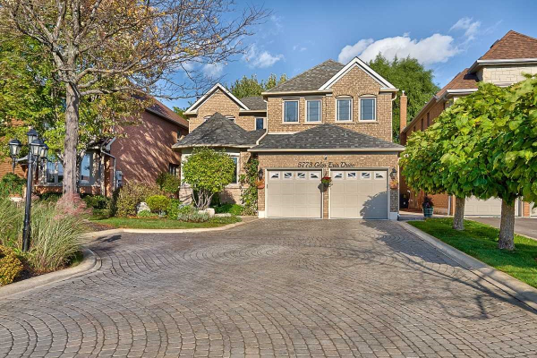 5773 Glen Erin Dr, Mississauga
