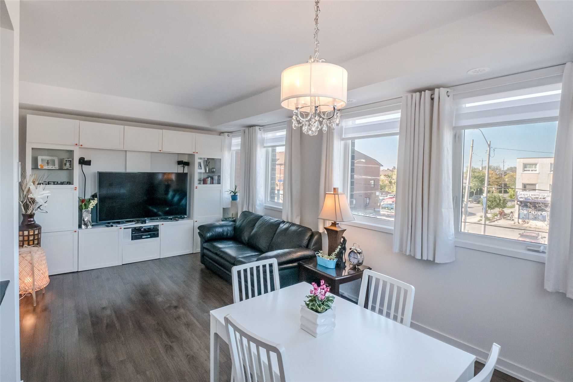 Listing W5408767 - Large Photo # 12