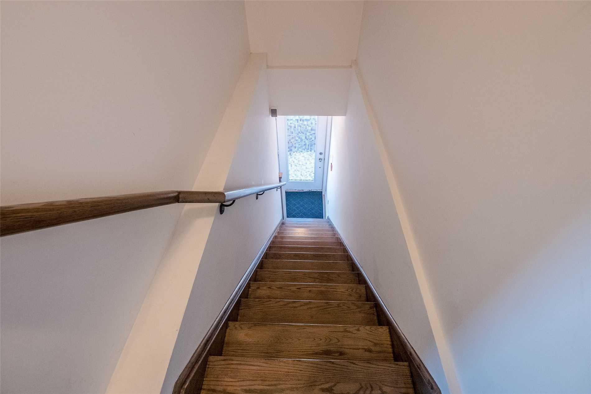 Listing W5408767 - Large Photo # 2