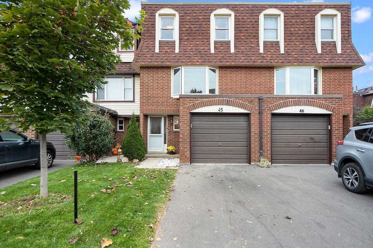 371 Bronte St S, #45