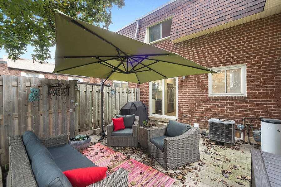 371 Bronte St S, #45