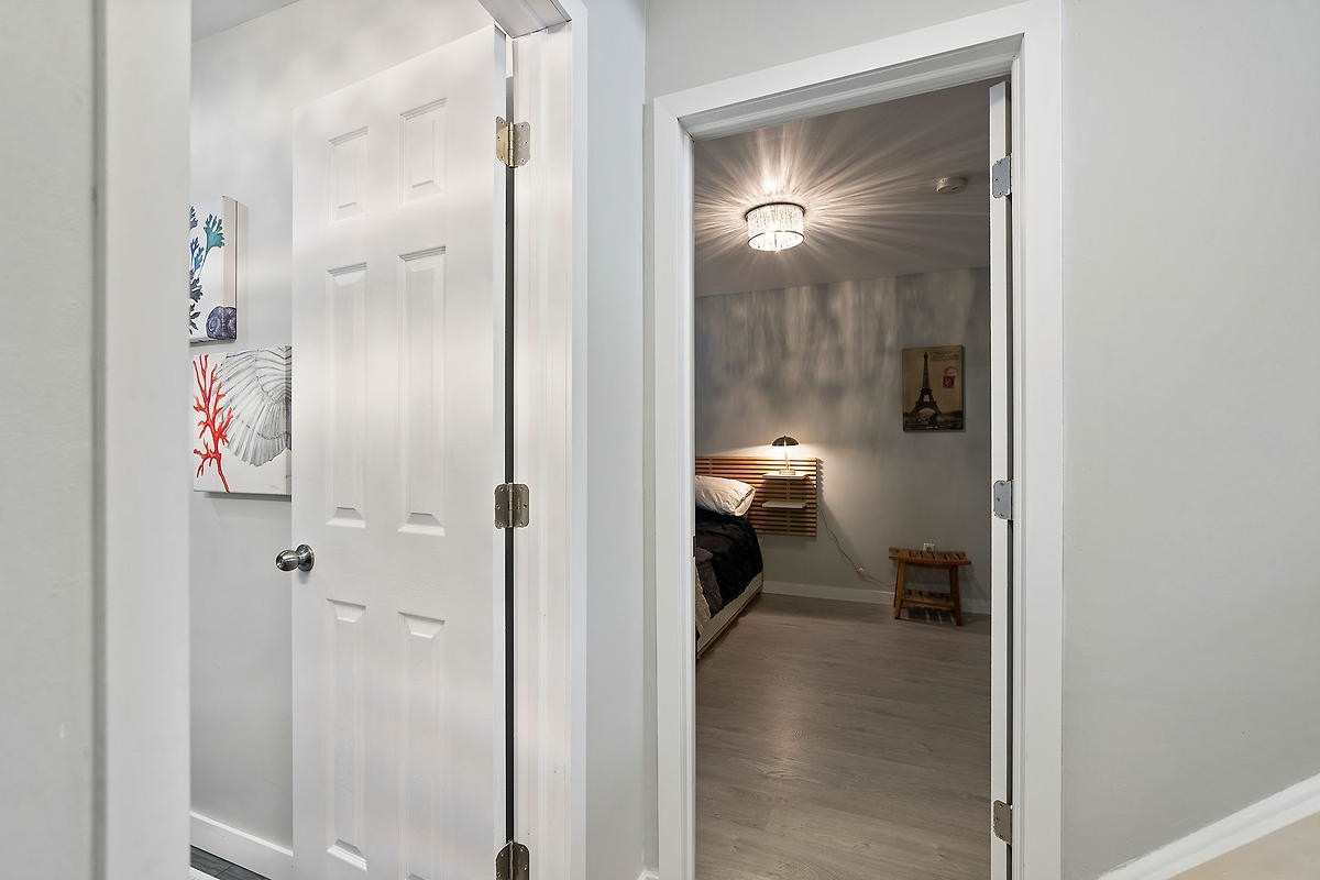 371 Bronte St S, #45