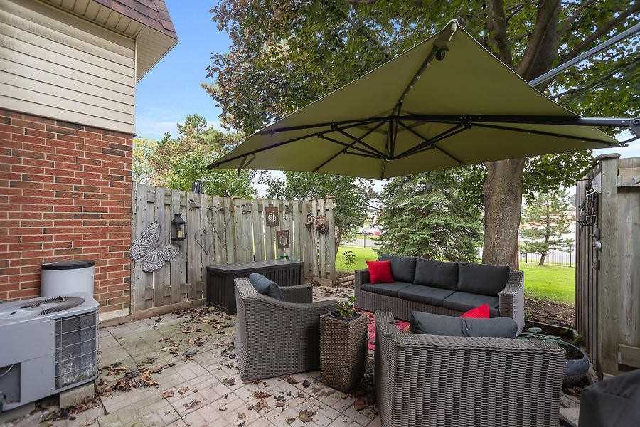 371 Bronte St S, #45