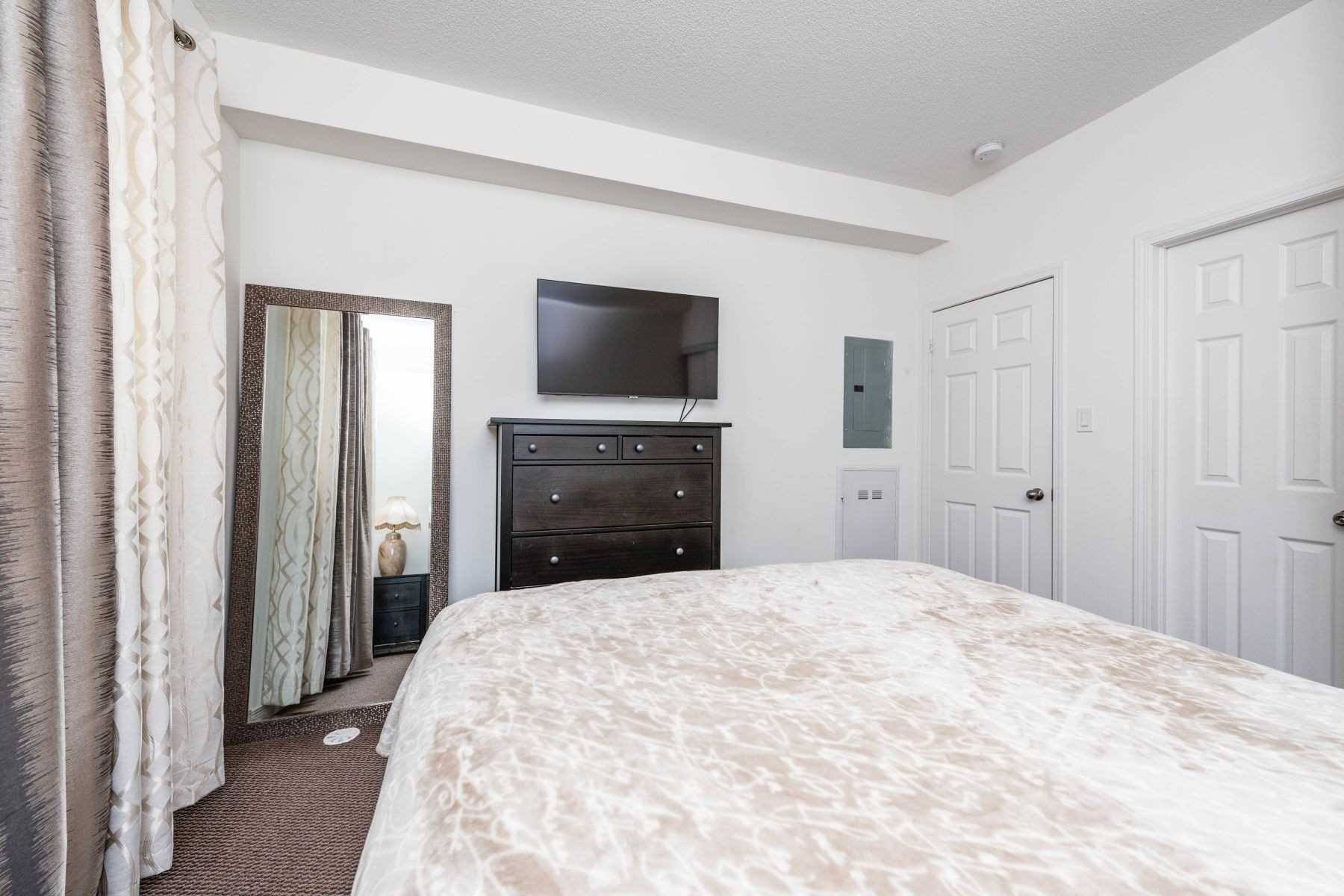 180 Howden Blvd, #10