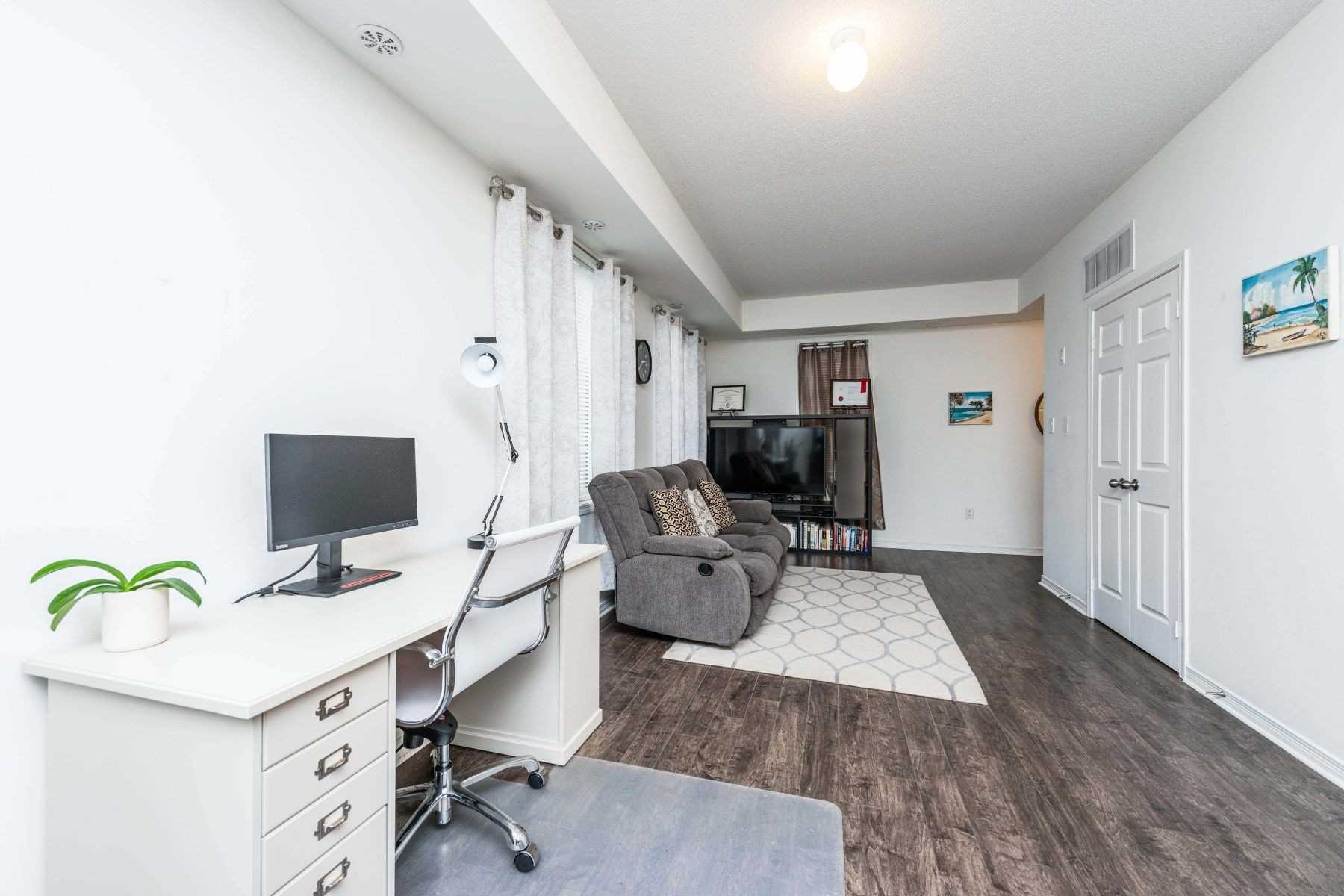 180 Howden Blvd, #10