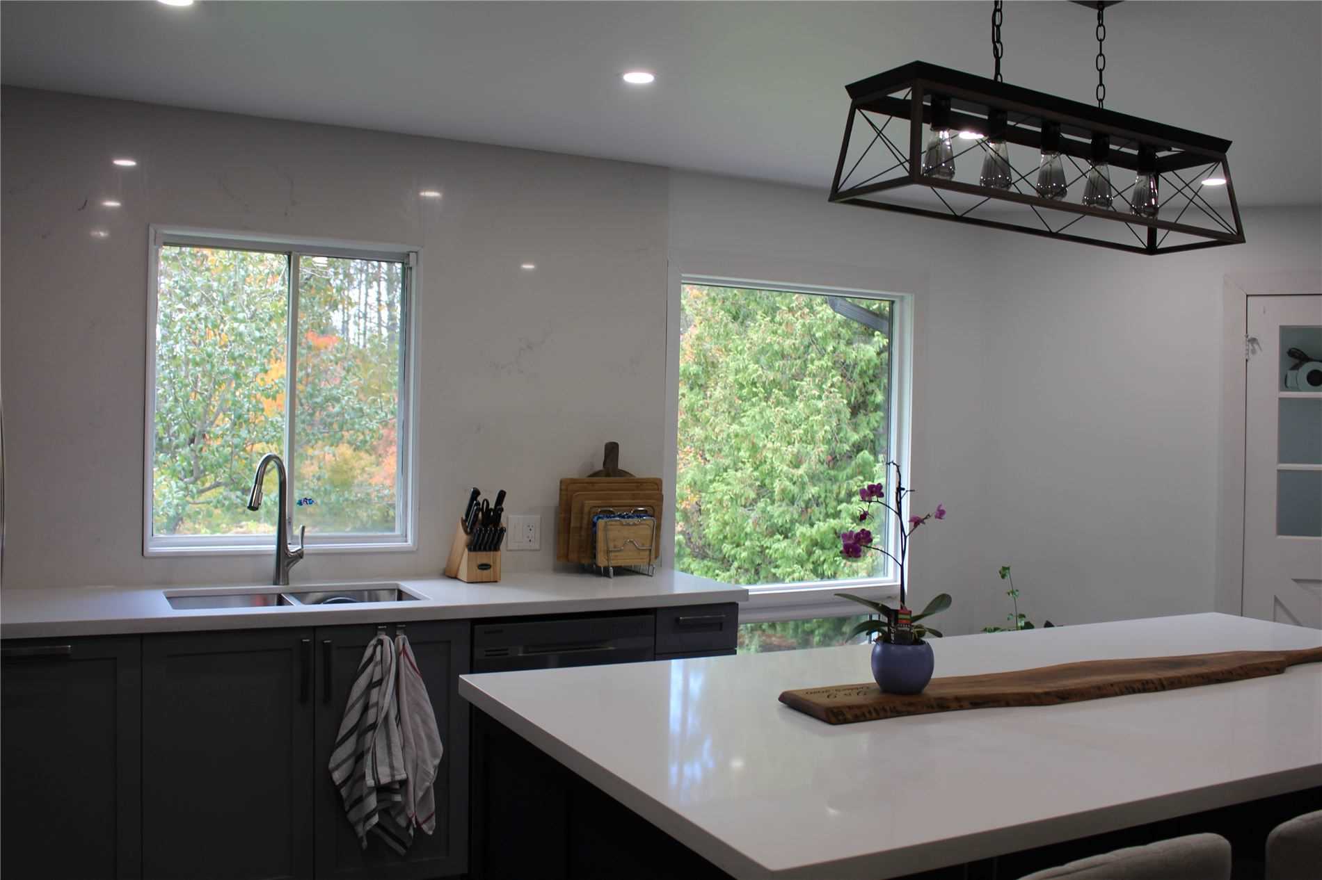 16738 Caledon King Town Line N