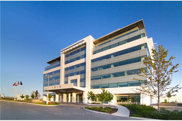 1315 North Service Rd E, Oakville