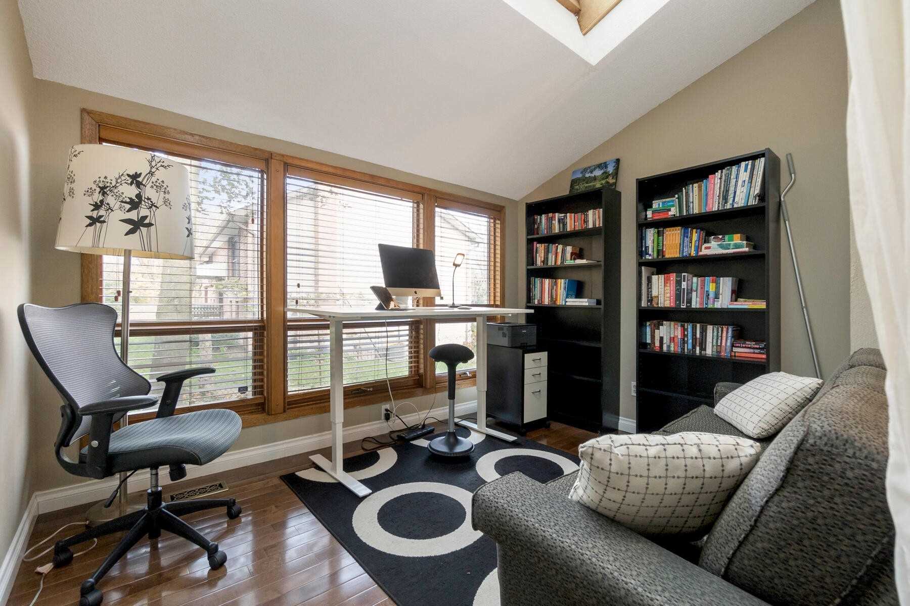 13 Stewarttown Rd