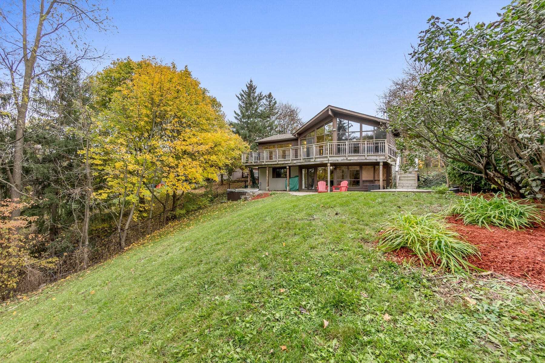 13 Stewarttown Rd
