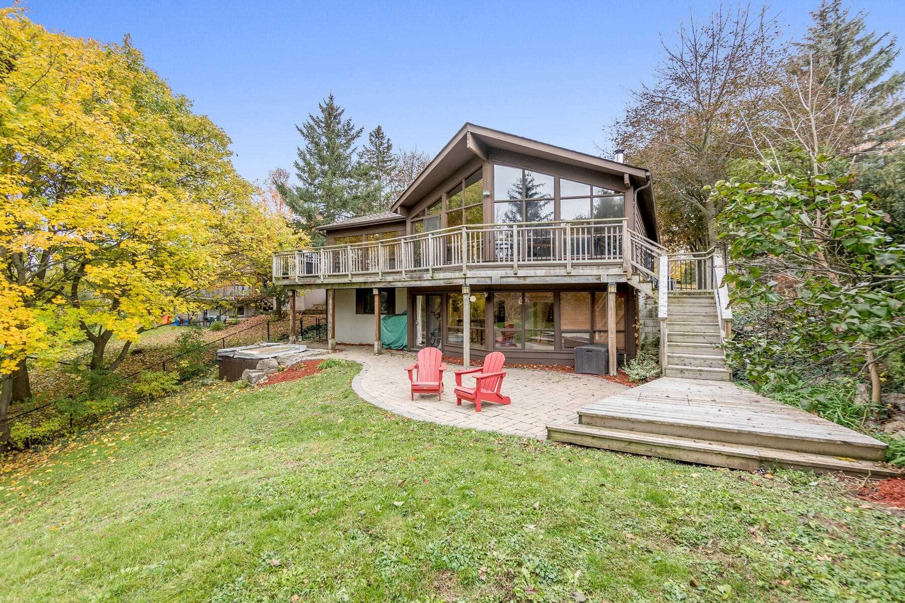 13 Stewarttown Rd