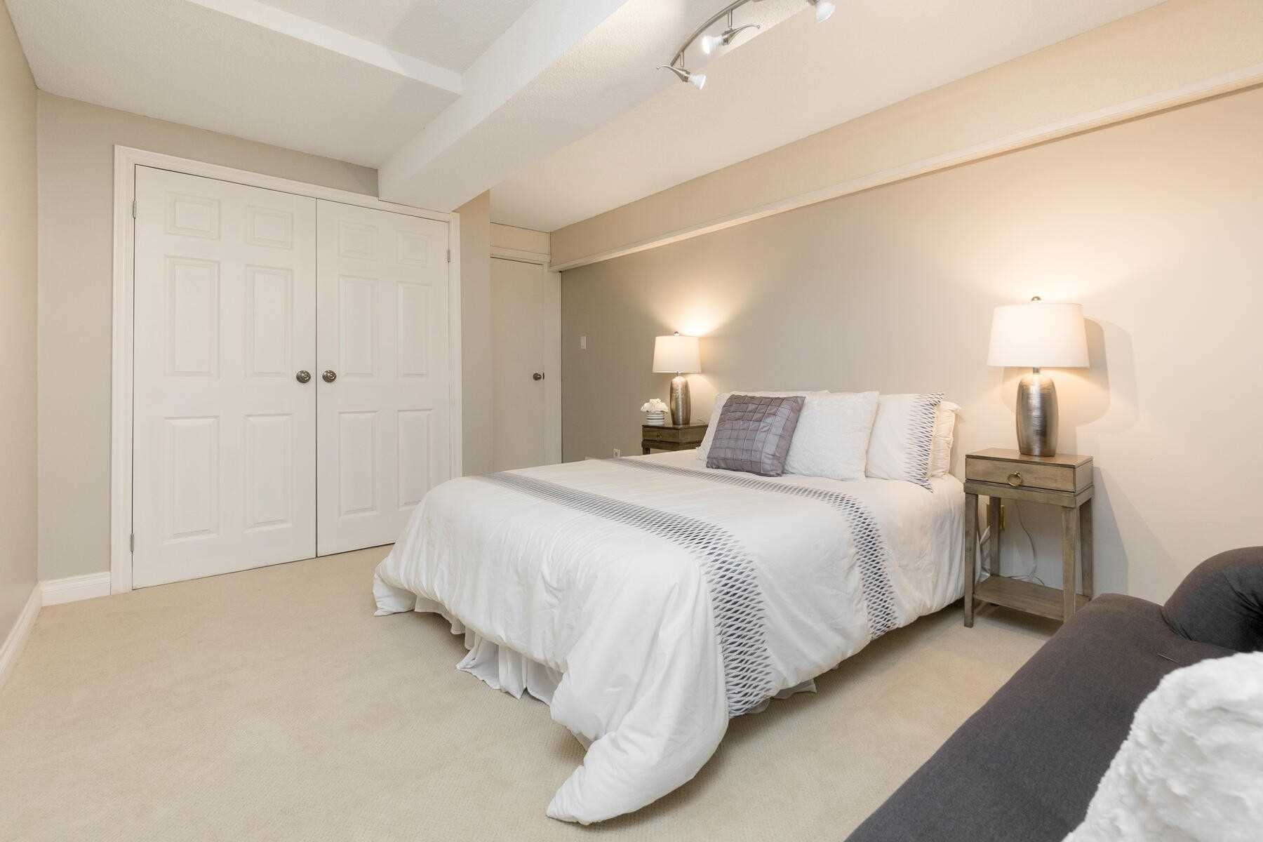 13 Stewarttown Rd