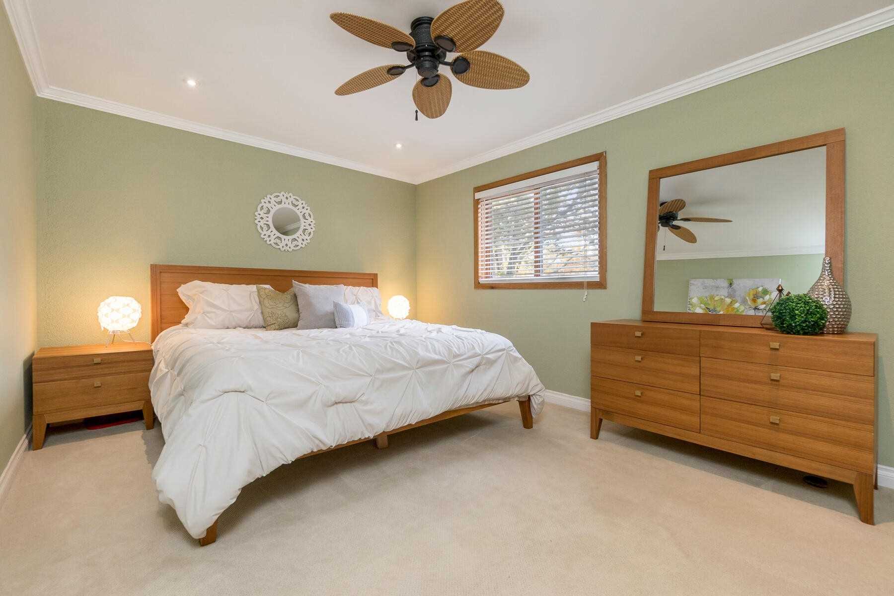 13 Stewarttown Rd