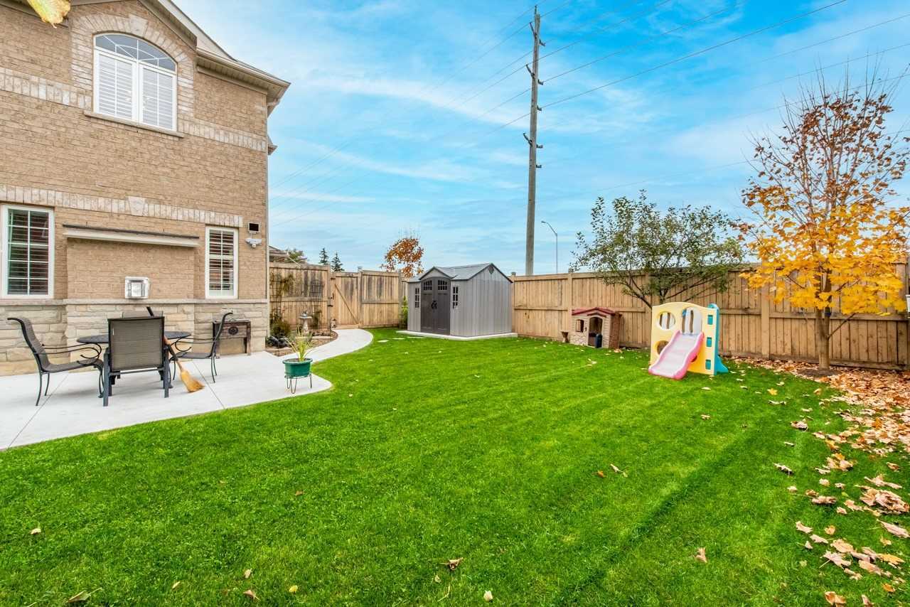 21 Chetholme Pl