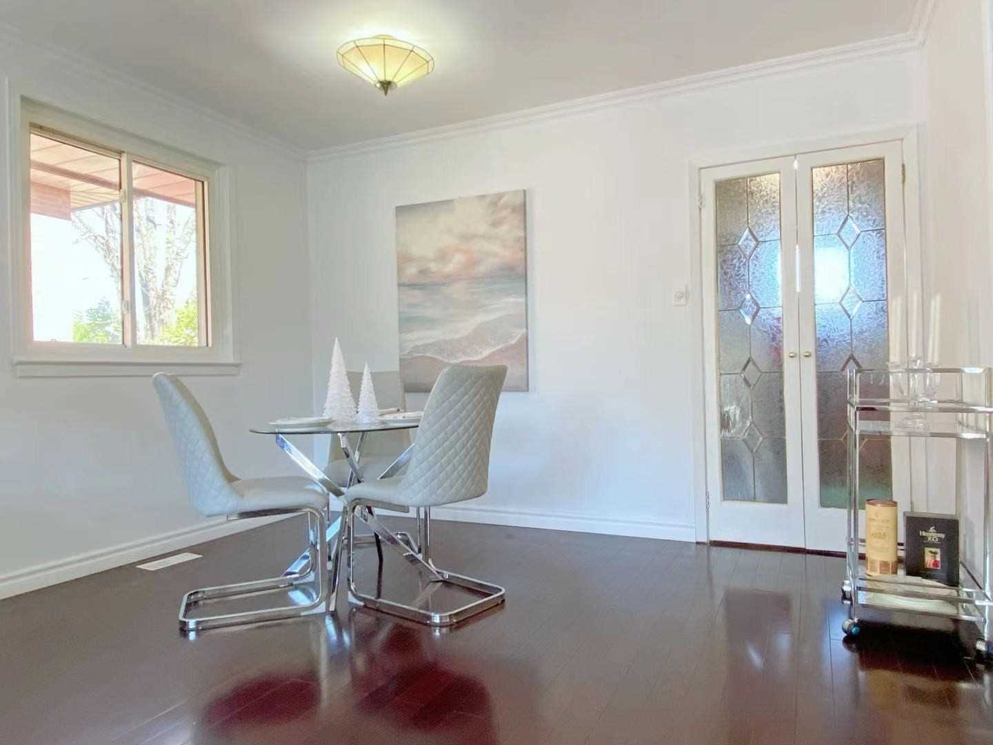 68 Campbell Dr