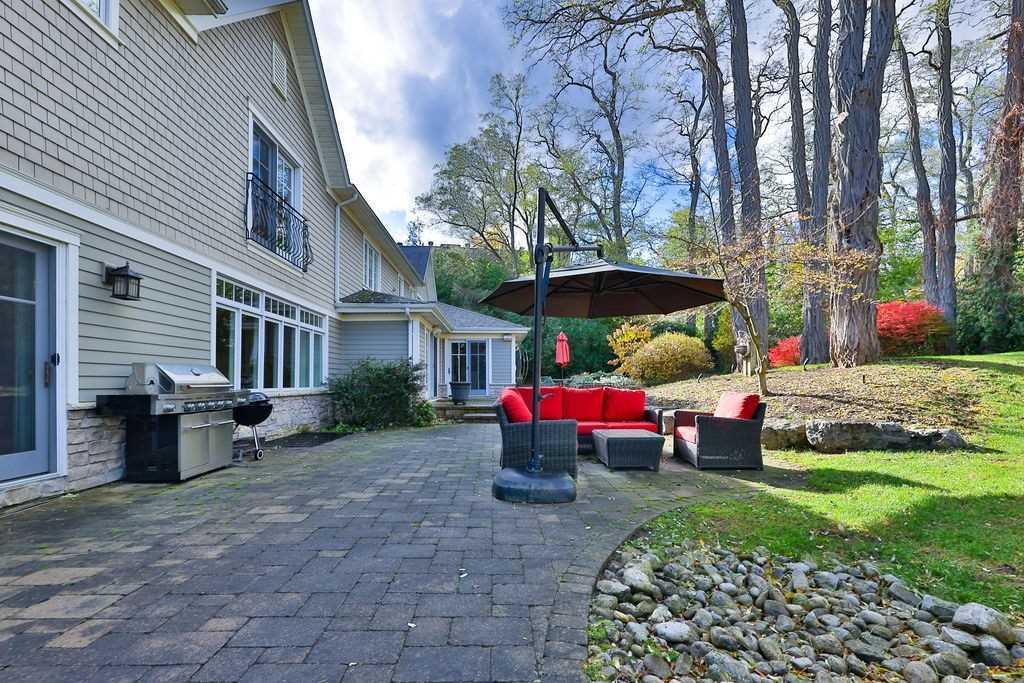 1267 Cambridge Dr
