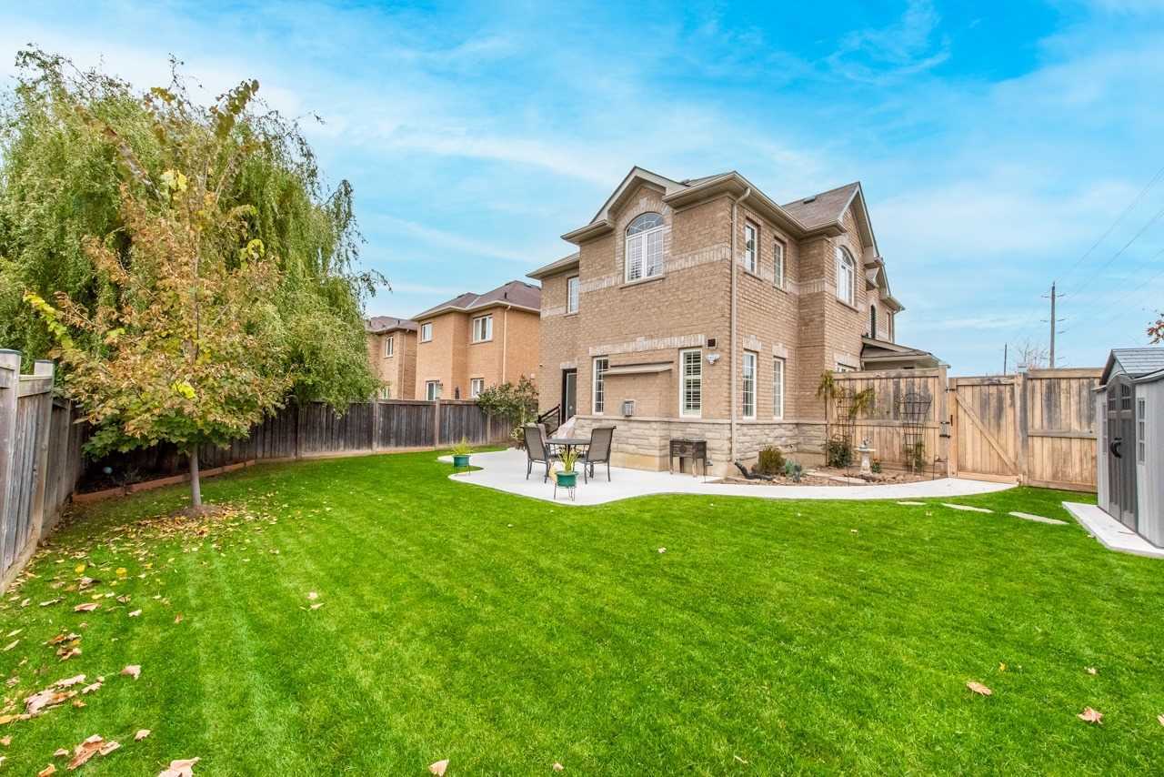 21 Chetholme Pl
