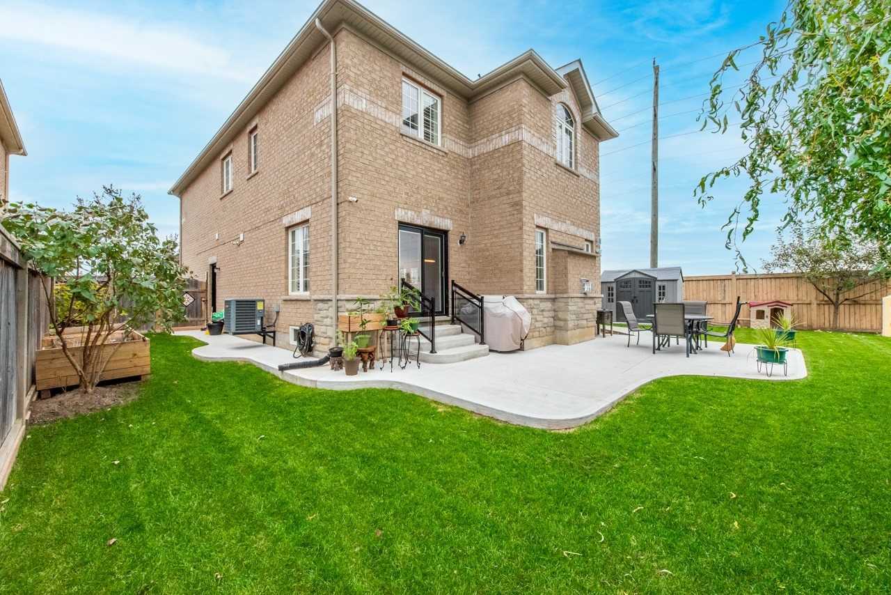 21 Chetholme Pl