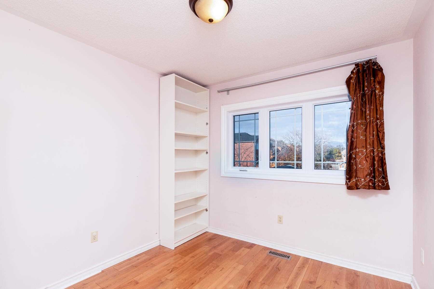 2262 Yorktown Circ