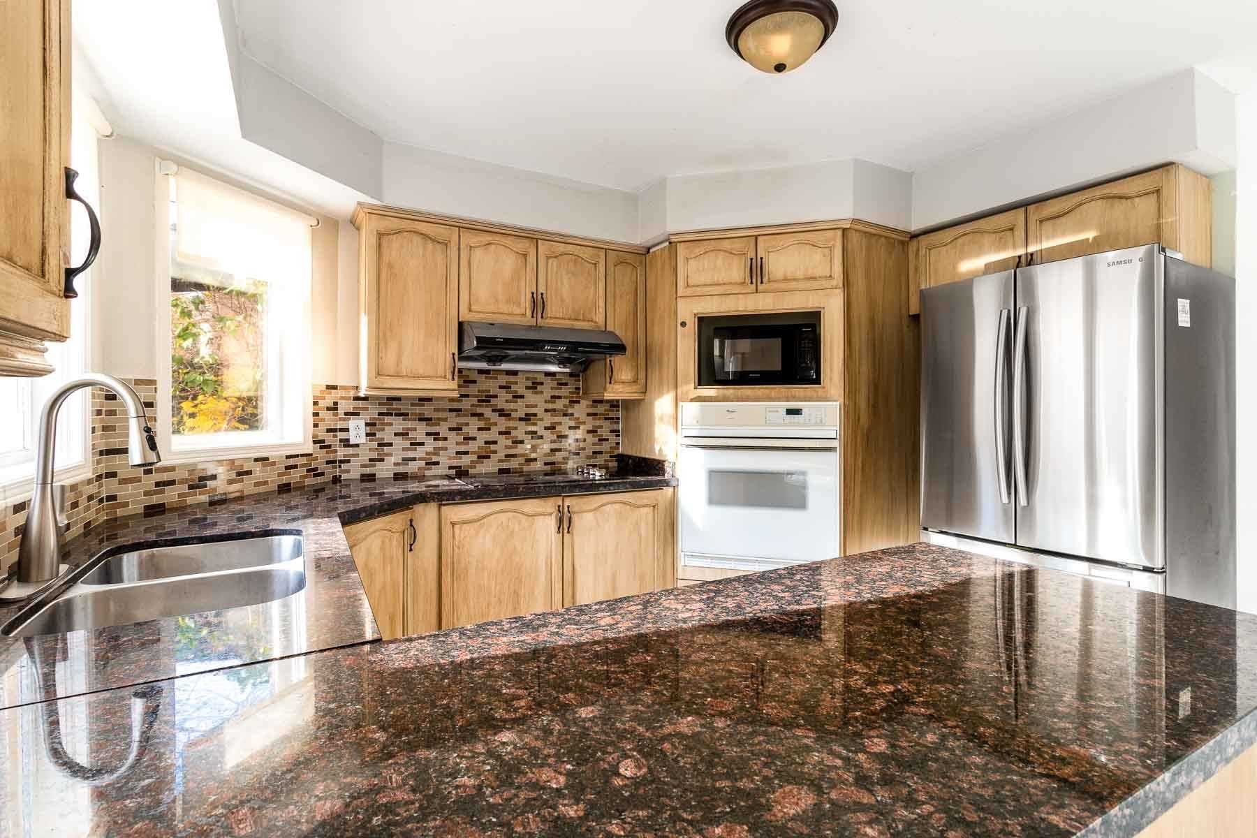 2262 Yorktown Circ
