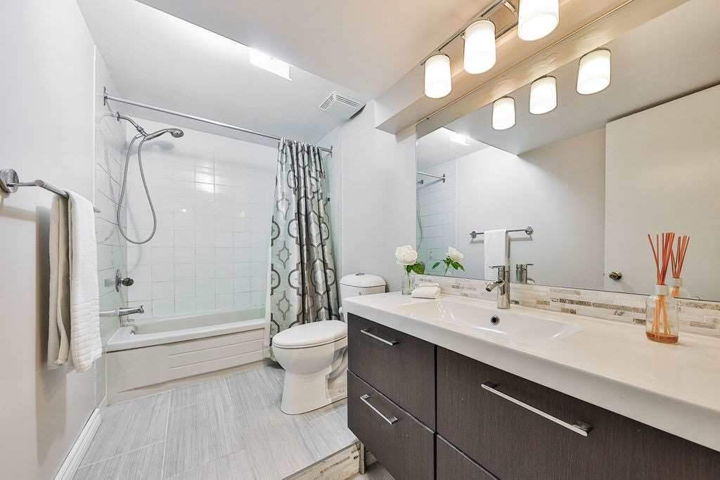 2551 Birch Cres