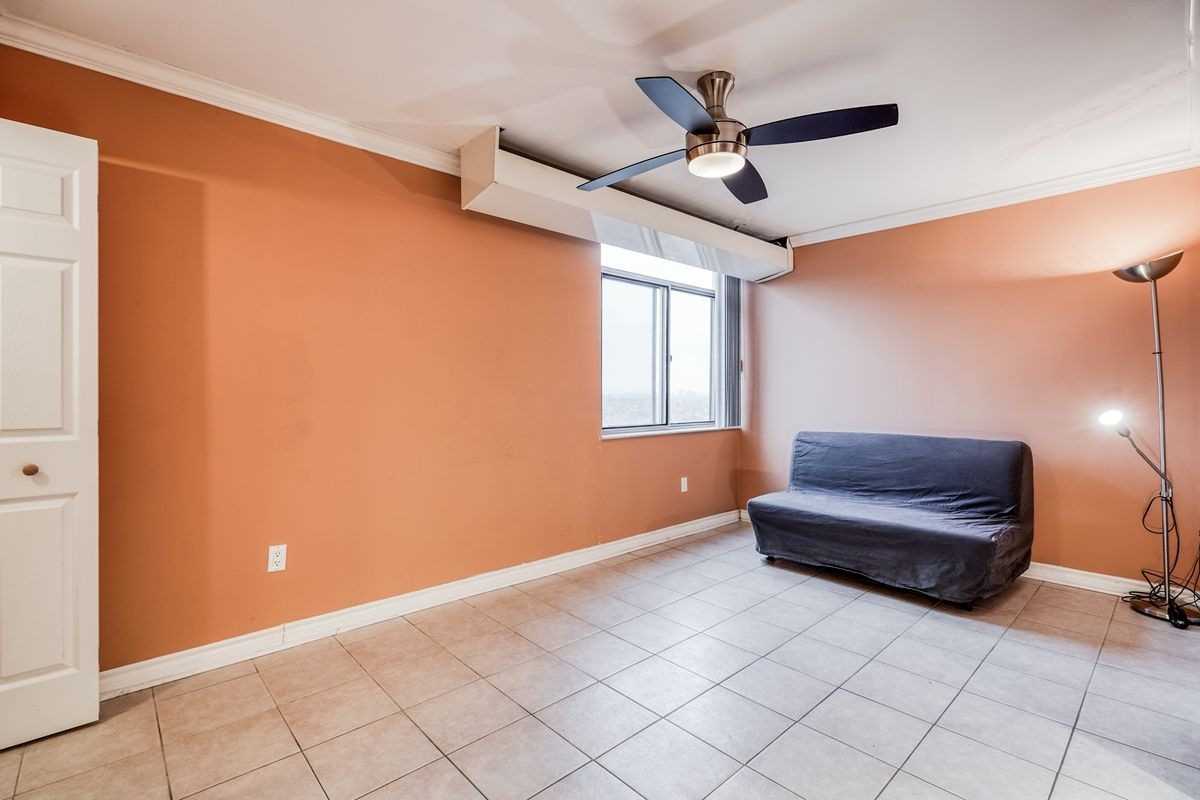 3100 Kirwin Ave, #2506