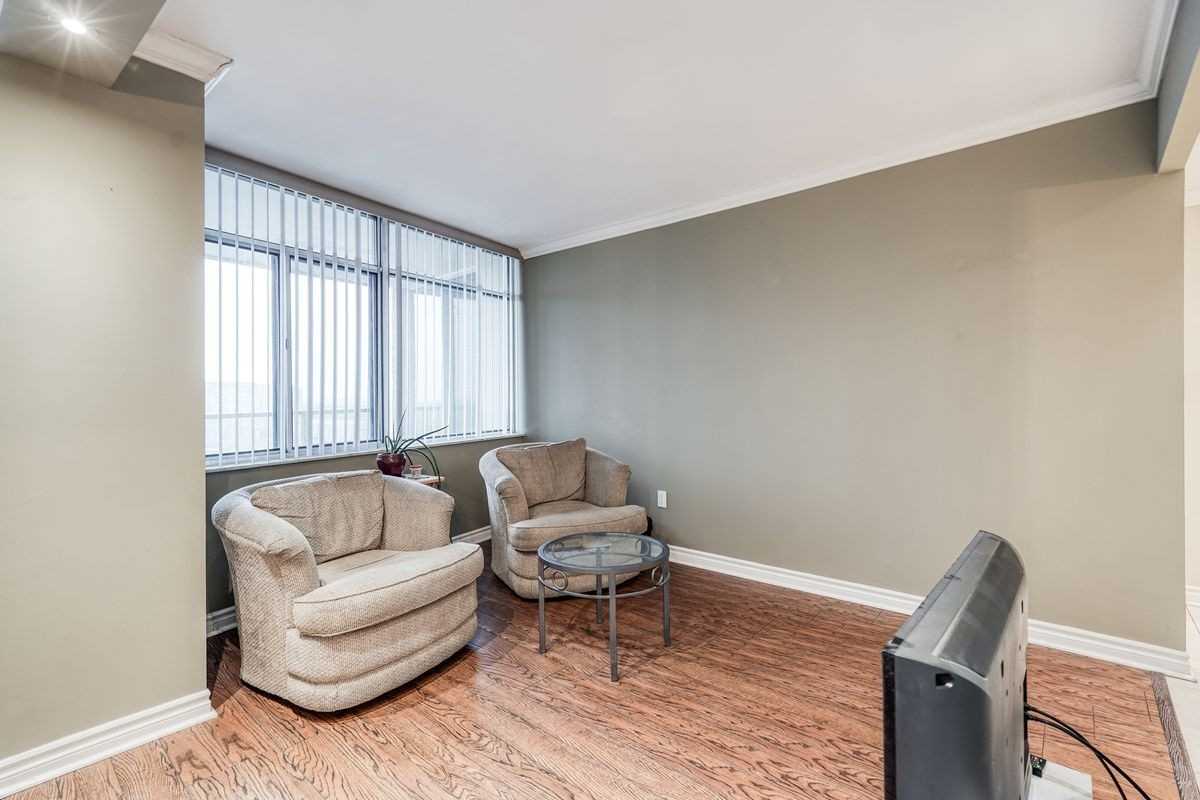 3100 Kirwin Ave, #2506