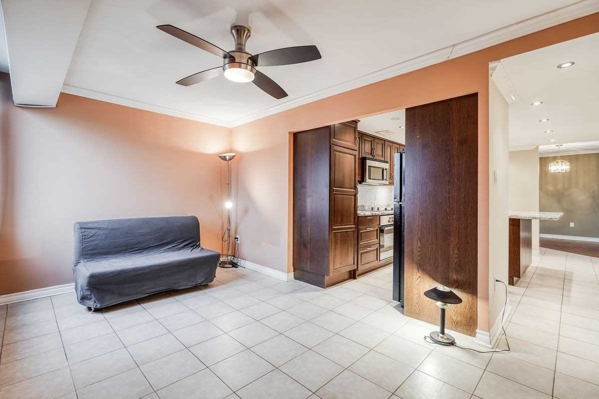 3100 Kirwin Ave, #2506