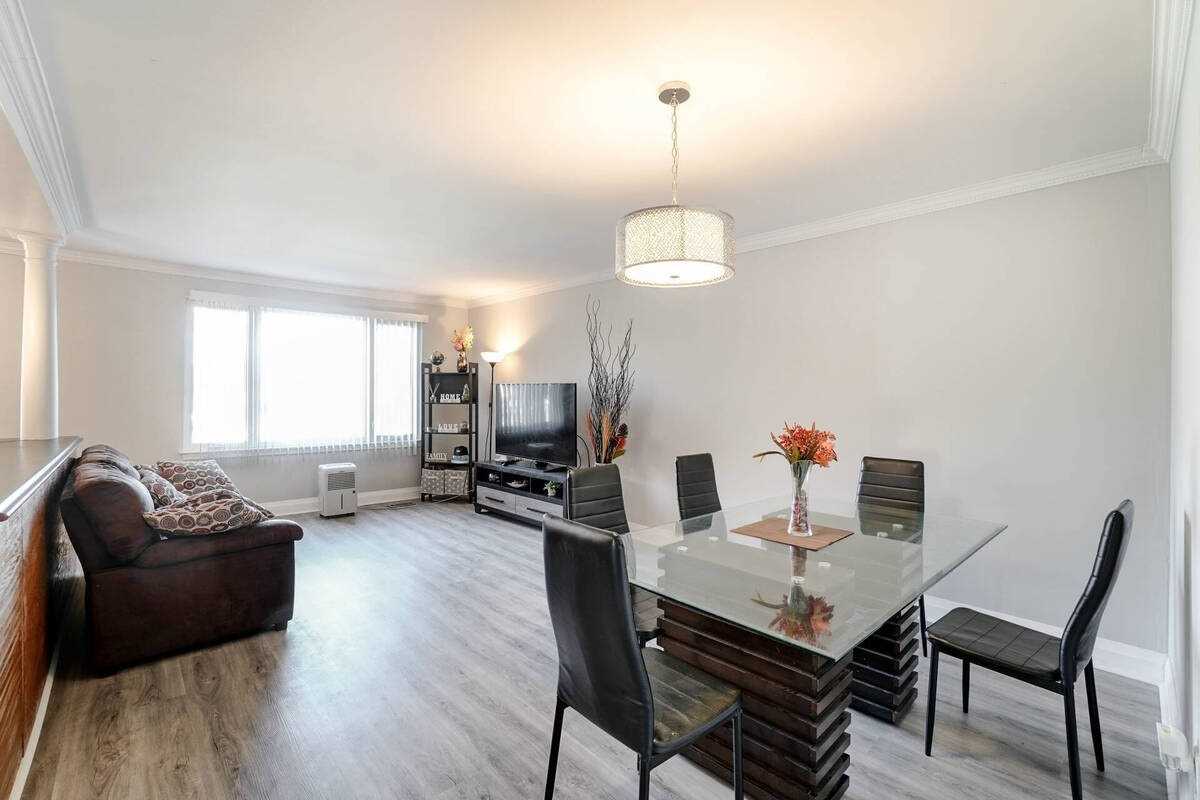 19 Anne Crt