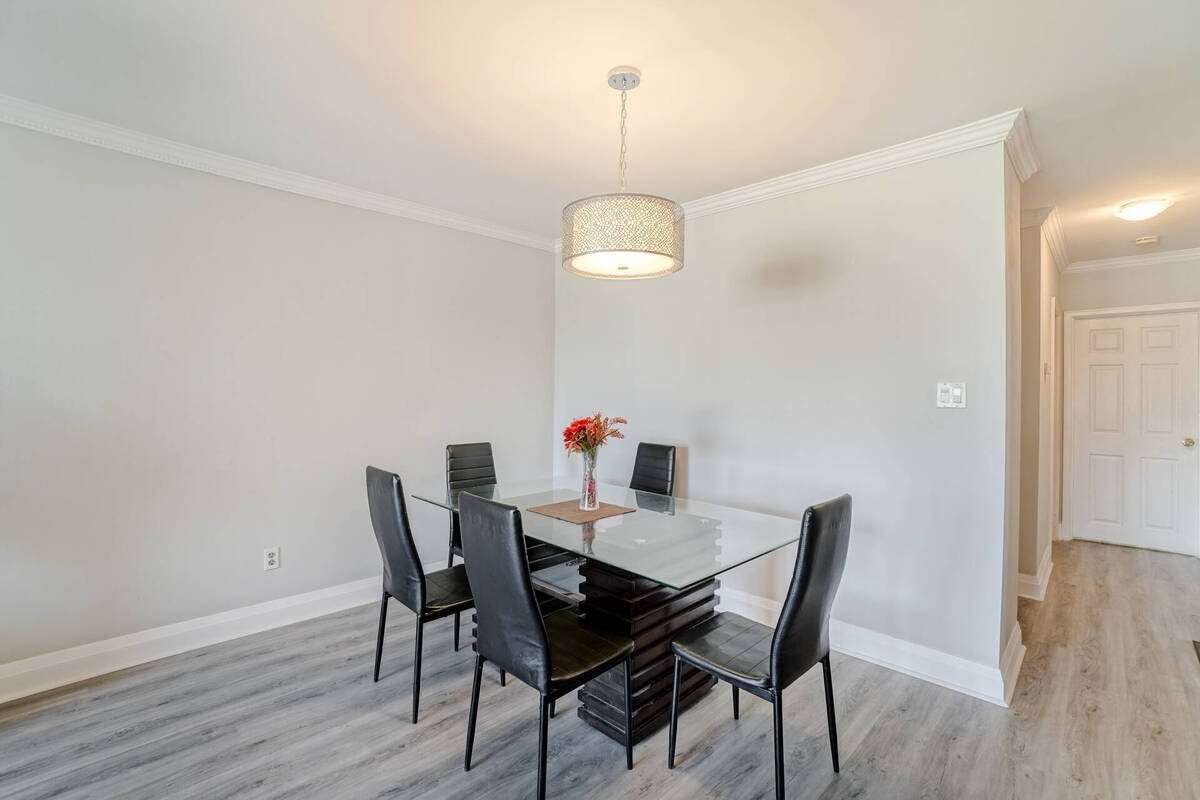19 Anne Crt