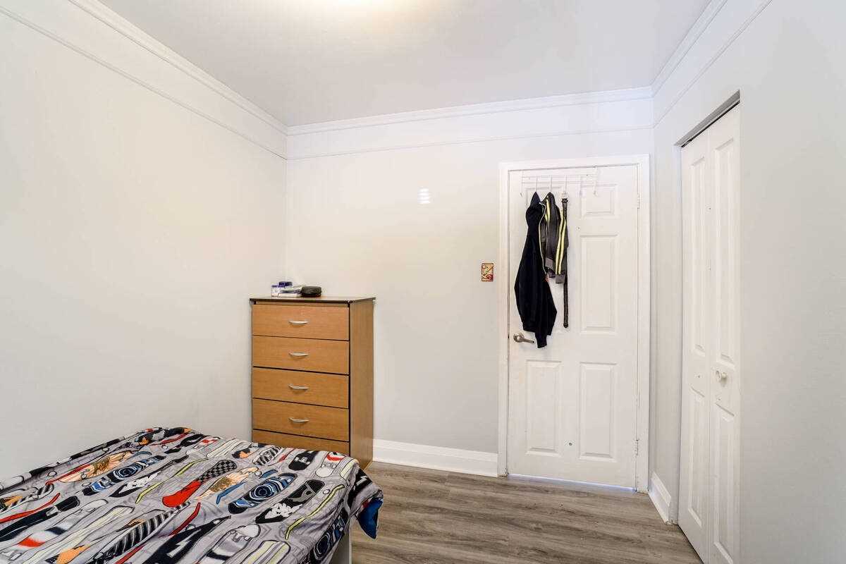 19 Anne Crt