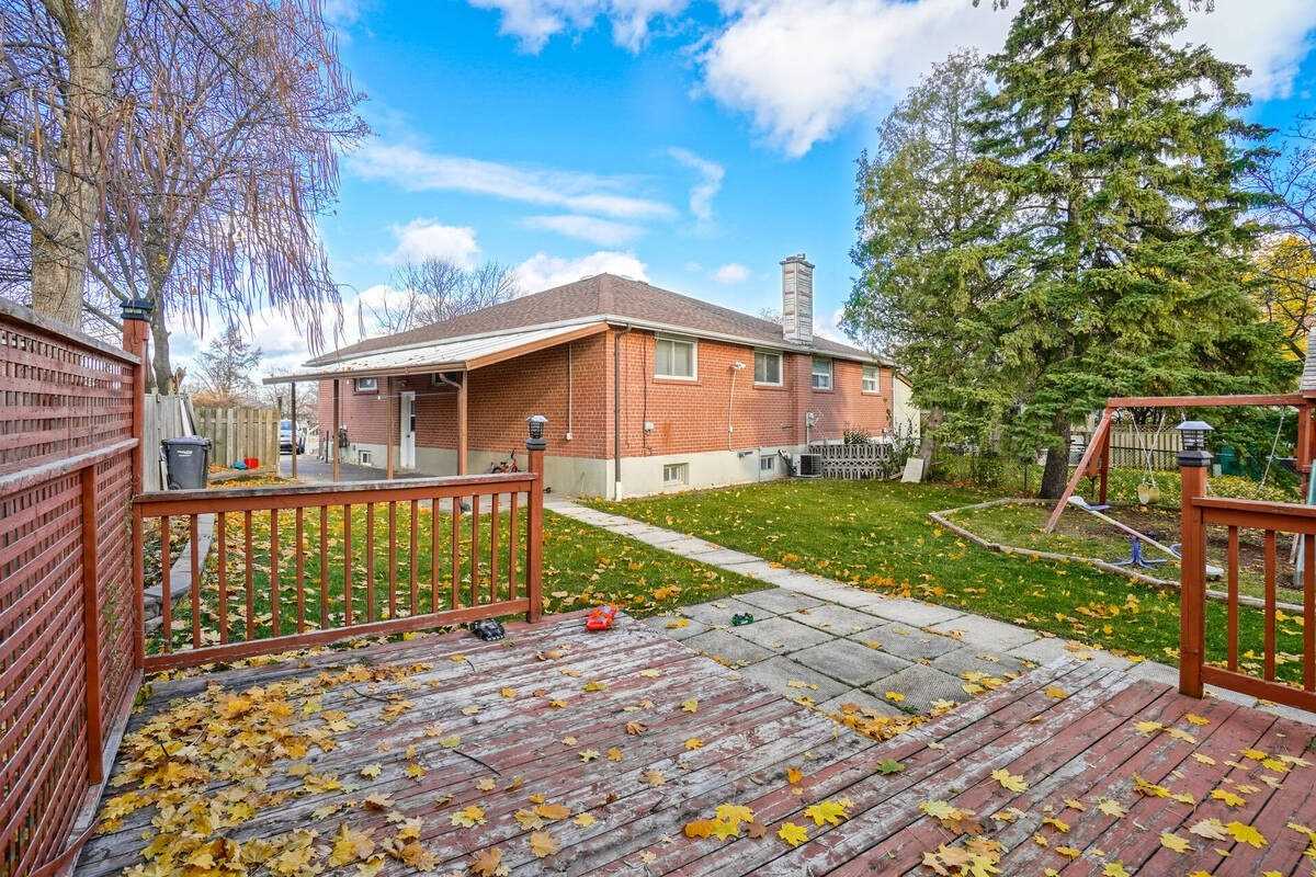 19 Anne Crt