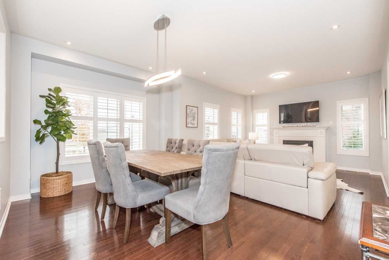 21 Chetholme Pl