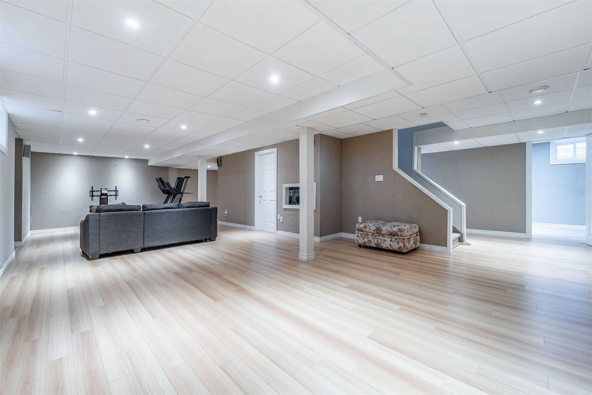 1442 Winterbourne Dr