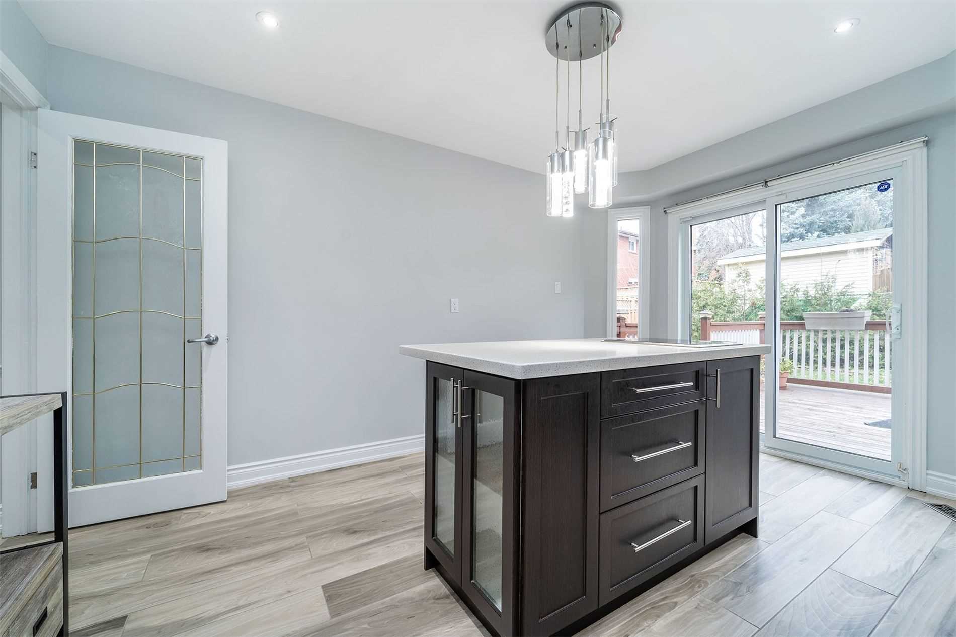 1442 Winterbourne Dr