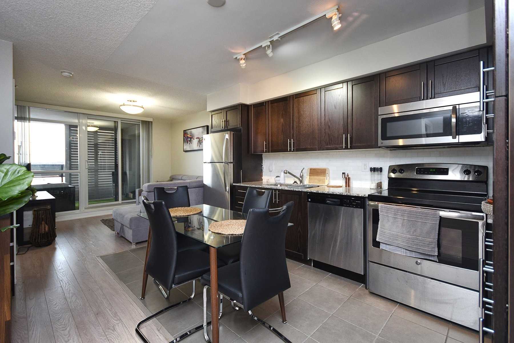 Listing W5451461 - Large Photo # 4