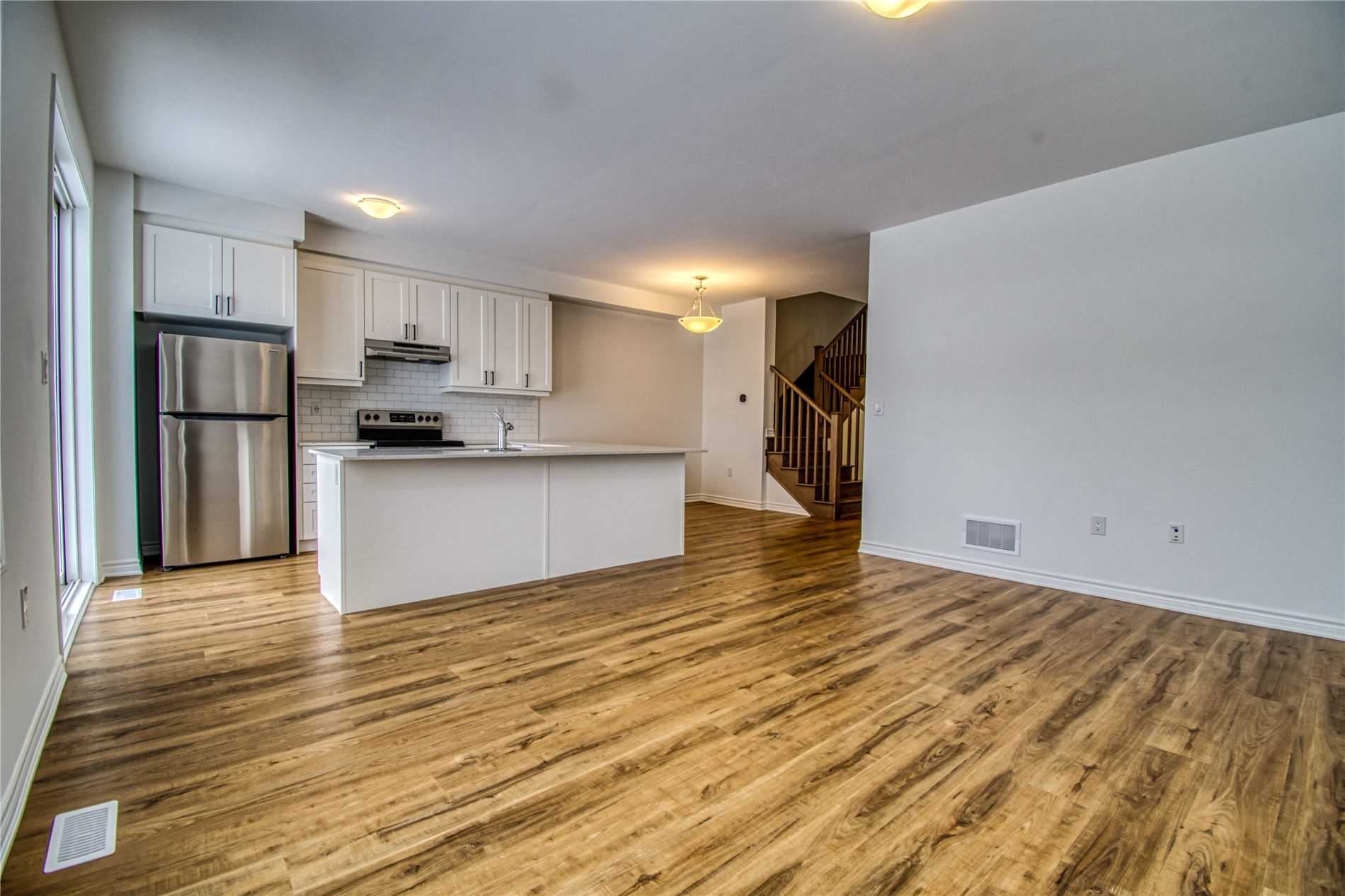 493 Gordon Krantz Ave