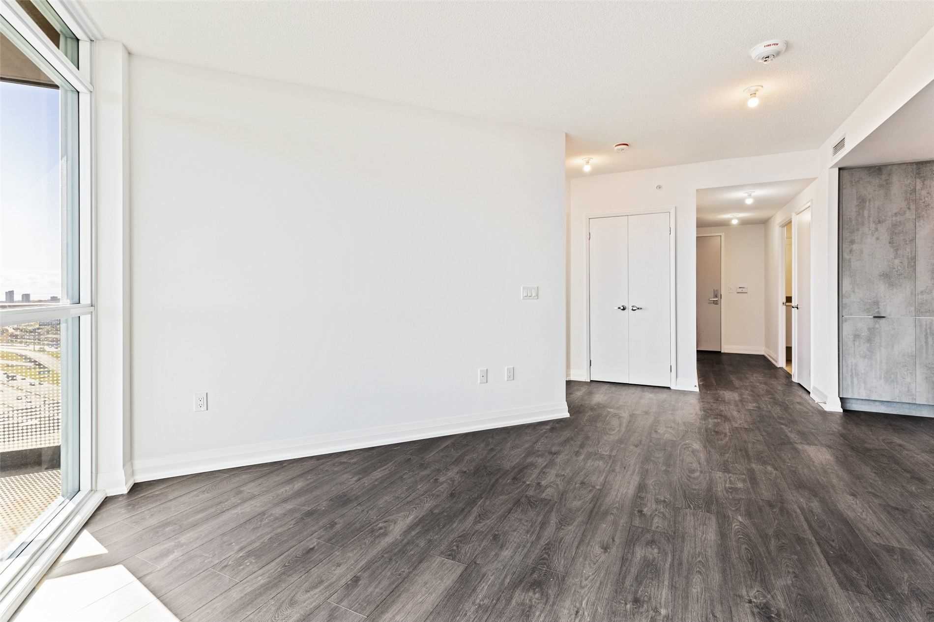 30 Gibbs Rd, #2407