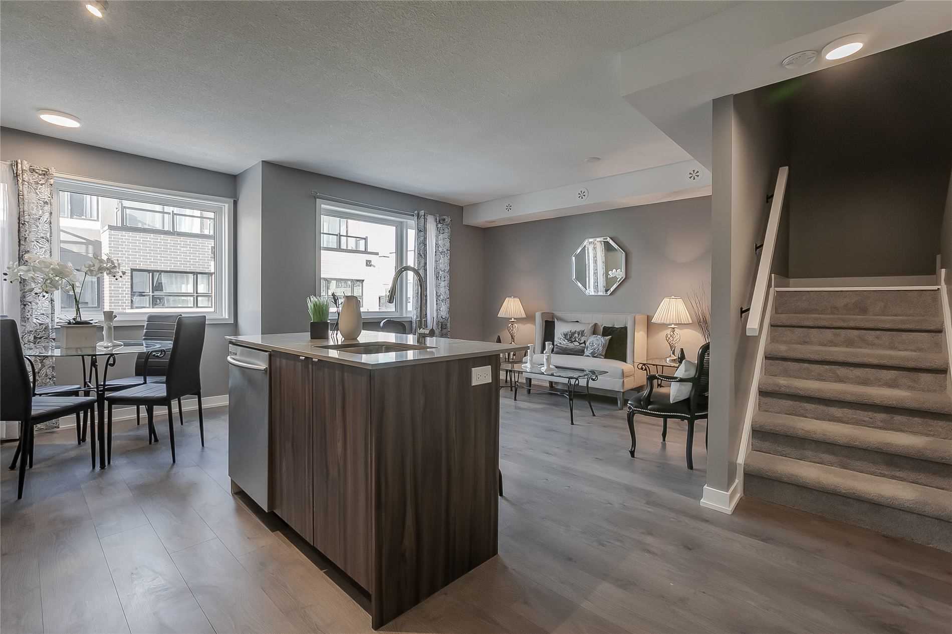 1133 Cooke Blvd, #810