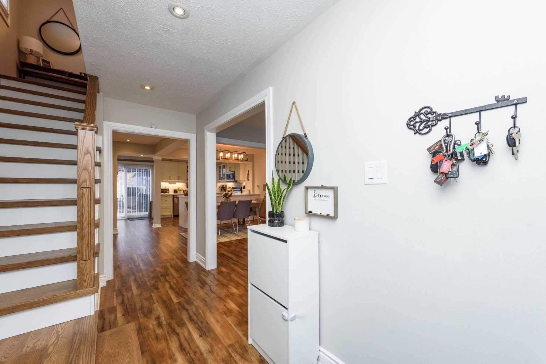 Listing W5462439 - Large Photo # 3